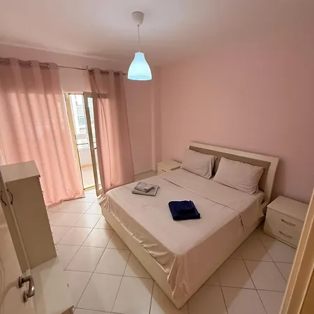 Vakantiehuis Lola Pogradec