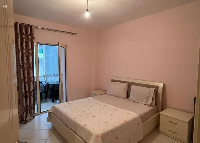 Lola Semesterbostad *